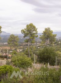 CASA EN VENTA EN GELIDA