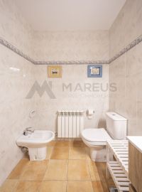 CASA EN VENTA EN MARTORELL