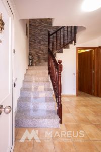 CASA EN VENTA EN MARTORELL