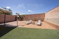 CASA EN VENTA EN MARTORELL