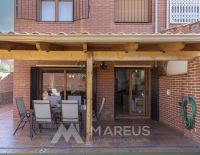 CASA EN VENTA EN MARTORELL