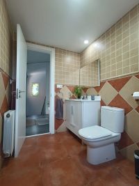 CASA EN VENTA EN CASTELLVÍ DE ROSANES